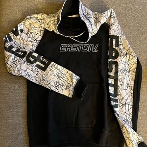 Easton collard sweater boys